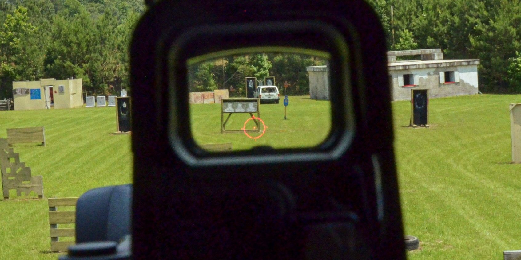 69-DSC_0698 GWOT DOC with an EO TECH pointed down range